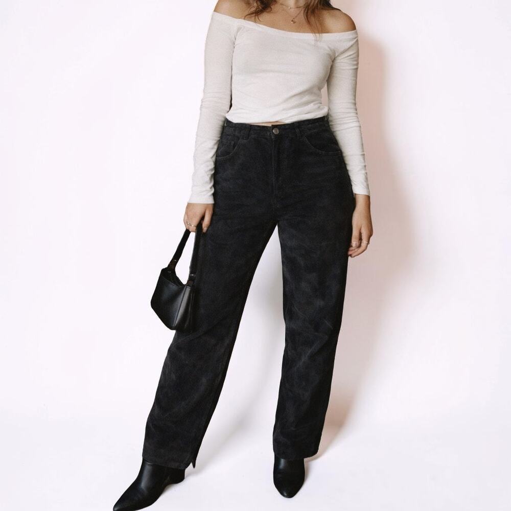 Vintage Y2K Black Suede Leather Pants Straight Leg Mid Rise Size 8